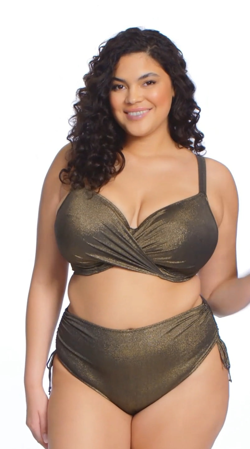 Tres beau maillot de bain à  armatures 